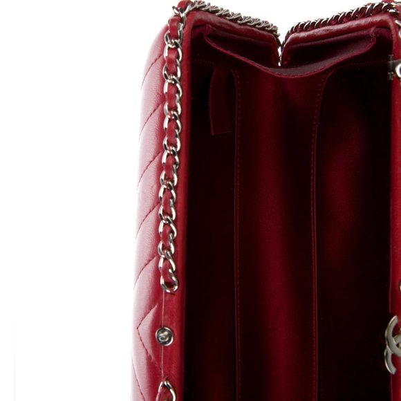 CHANEL Chevron Chain Around Clutch - Picture 4 of 5